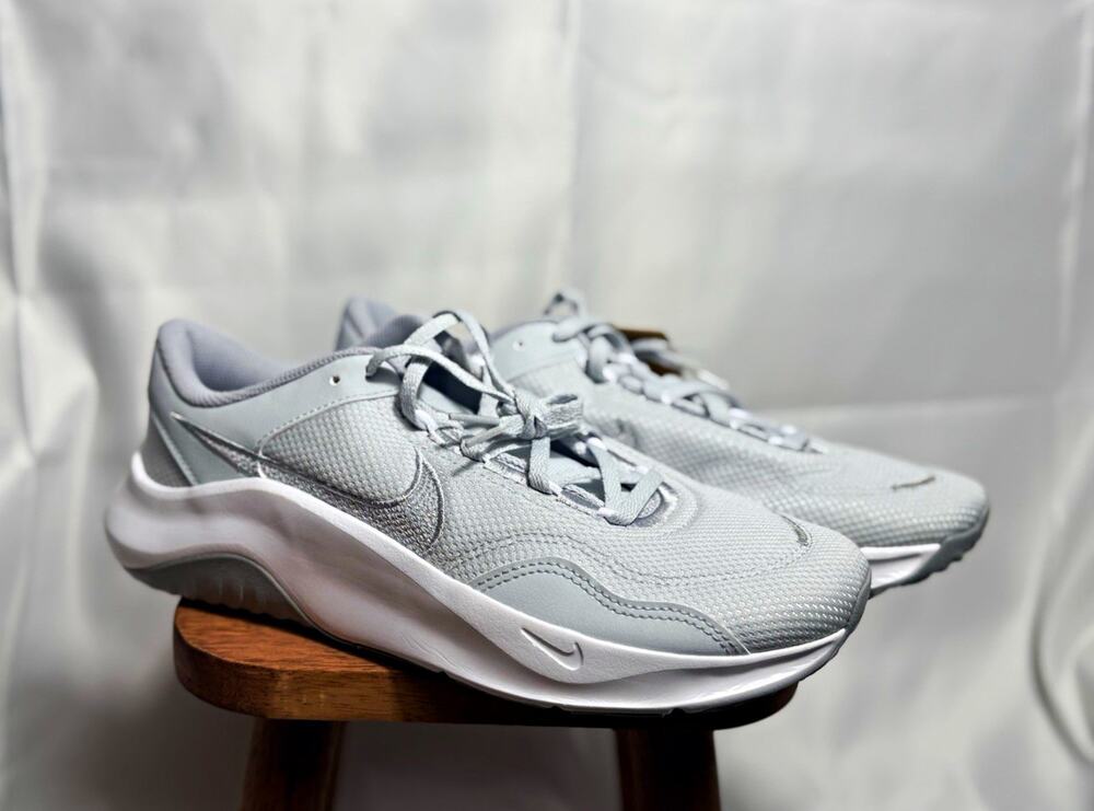 Nike Legend Essential 3 NN Pure Platinum/White/Wolf Grey Low Top Mesh DM1119-004